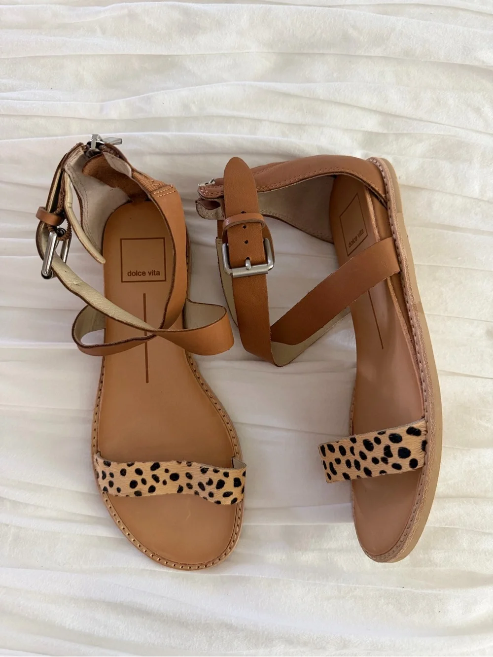 Dolce Vita Cheetah Calf Hair Tan Leather Ankle Strap Sandals Size 7 NWOT